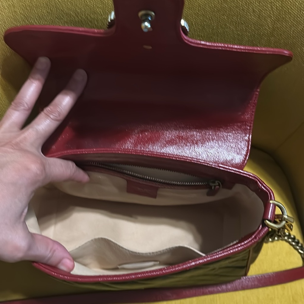 Gucci Quilted Leather Marmont Torchon Top Handle Crossbody Bag - Picture 7 of 13